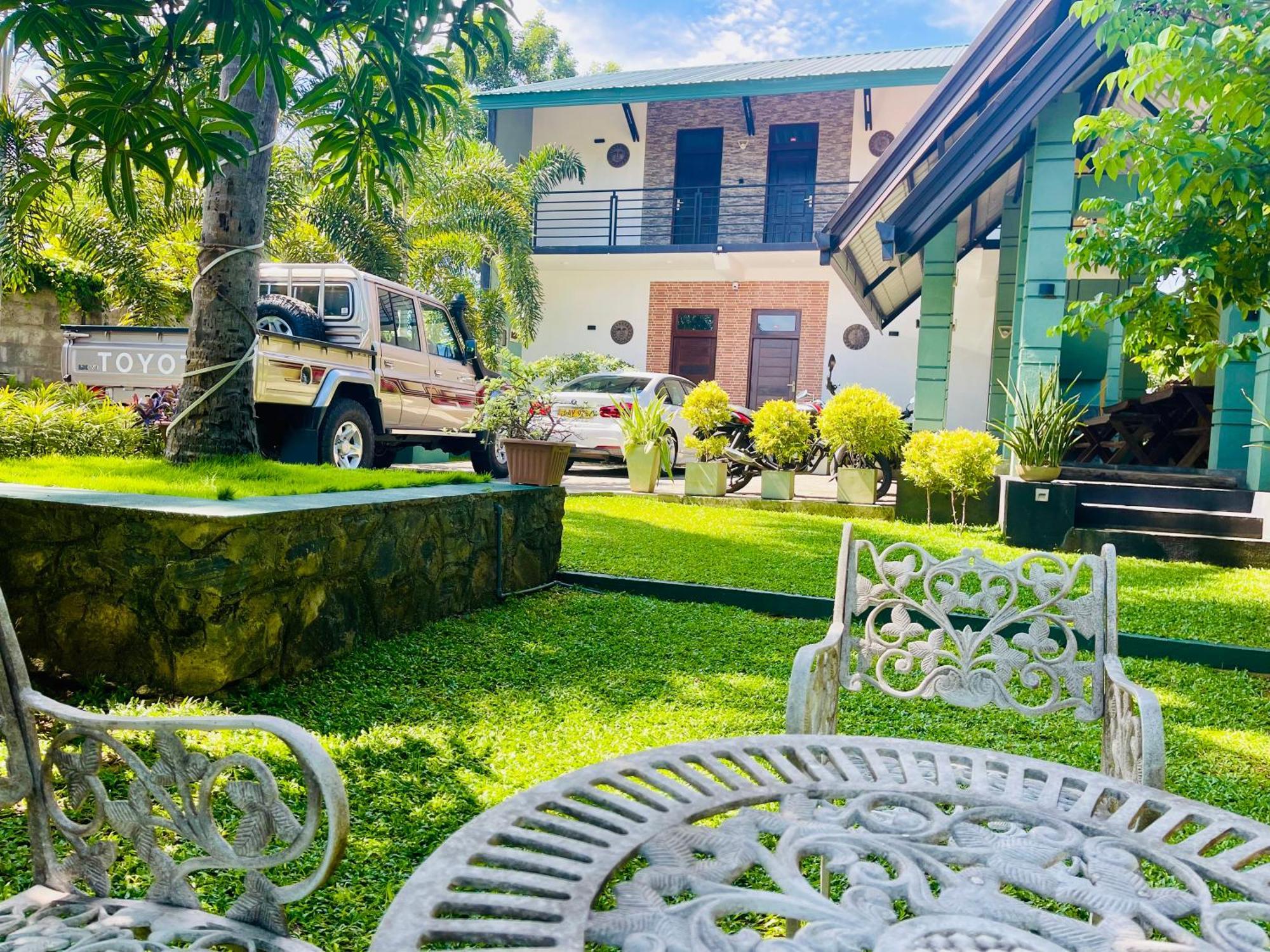Aura Villa Polonnaruwa Exterior photo